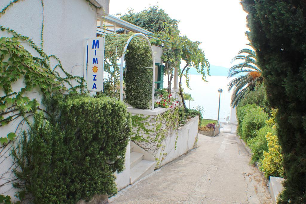 Apartments Mimoza Brist Exterior photo